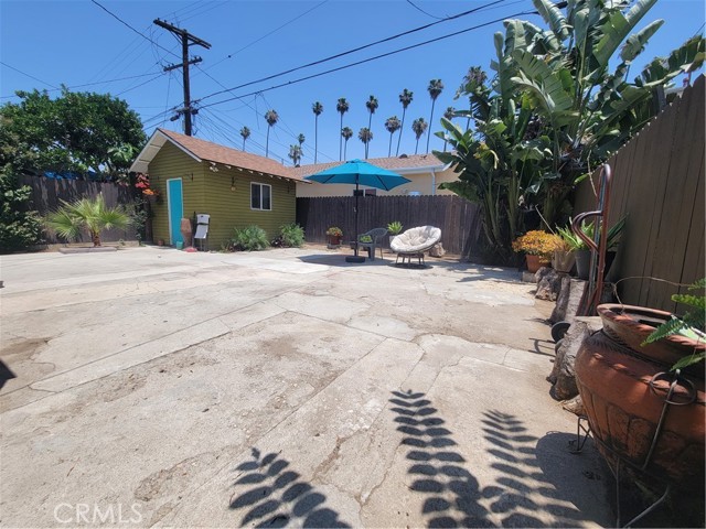 Los Angeles, California, 90011, United States, 3 Bedrooms Bedrooms, ,1 BathroomBathrooms,Residential,For Sale,1872402