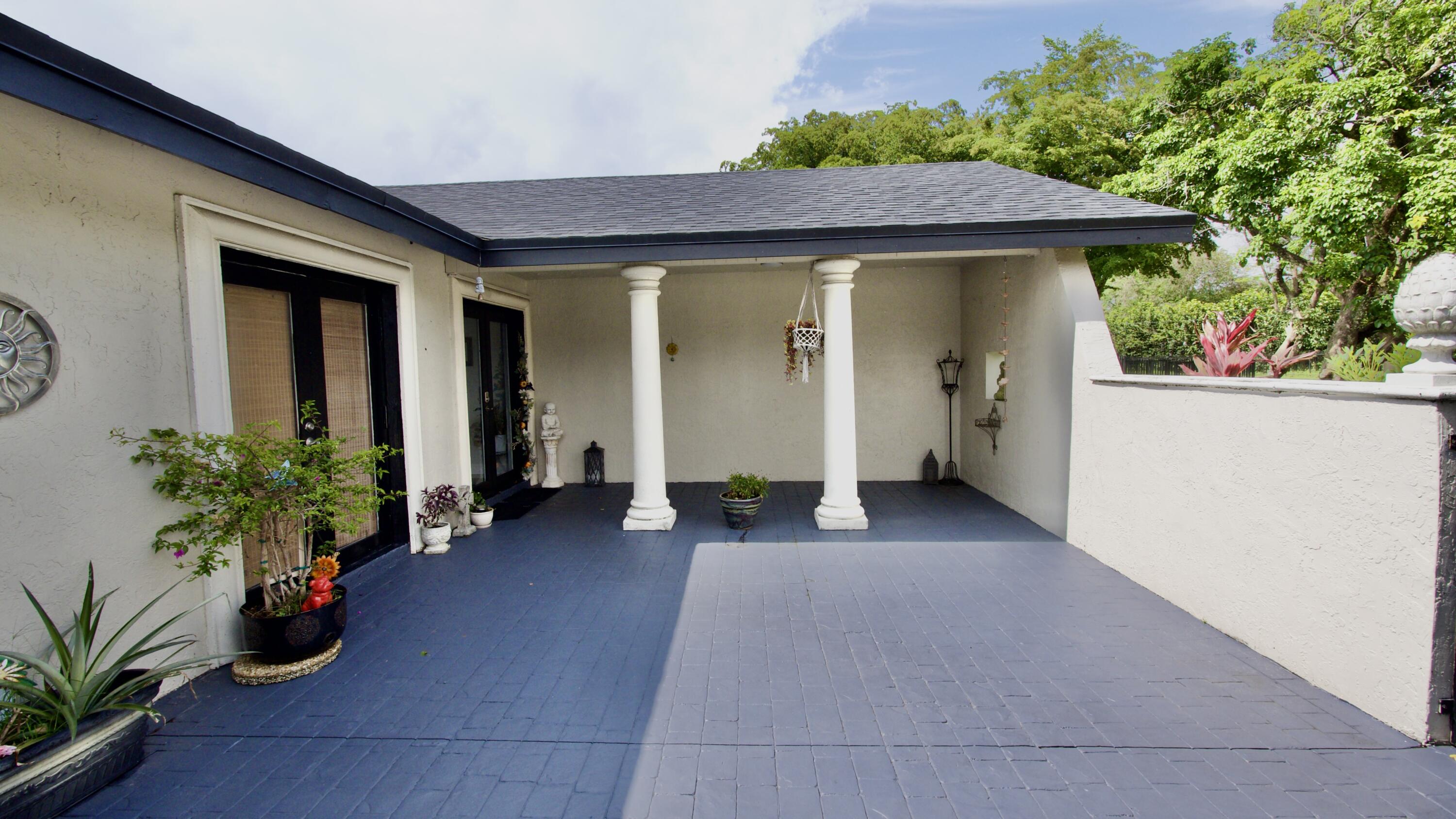 Davie, Florida, 33328, United States, 7 Bedrooms Bedrooms, ,5 BathroomsBathrooms,Residential,For Sale,2039860