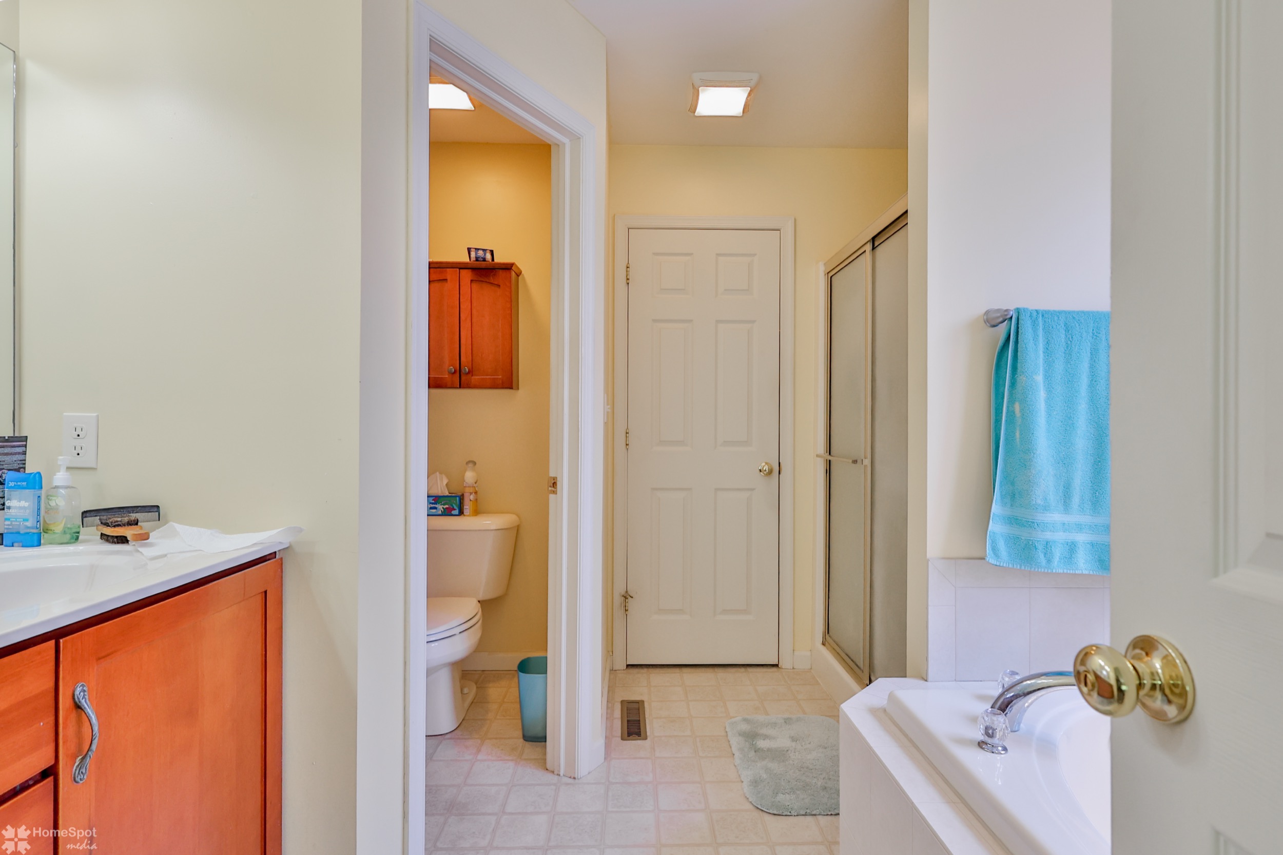 Allentown, Pennsylvania, 18104, United States, 4 Bedrooms Bedrooms, ,3 BathroomsBathrooms,Residential,For Sale,1937025