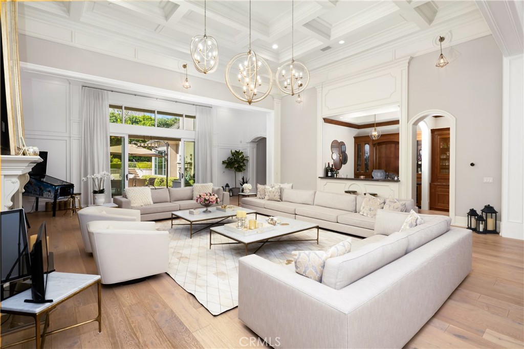 Arcadia, California, 91006, United States, 6 Bedrooms Bedrooms, ,8 BathroomsBathrooms,Residential,For Sale,1934700
