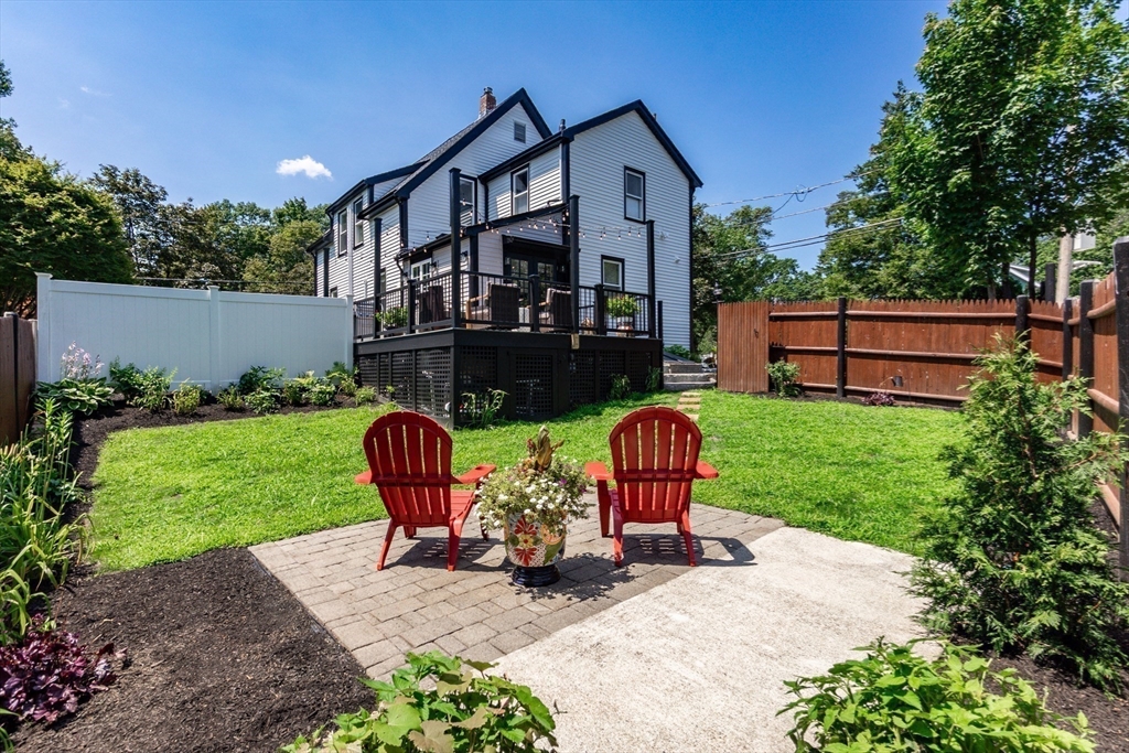 Reading, Massachusetts, 01867, United States, 4 Bedrooms Bedrooms, ,3 BathroomsBathrooms,Residential,For Sale,1904361