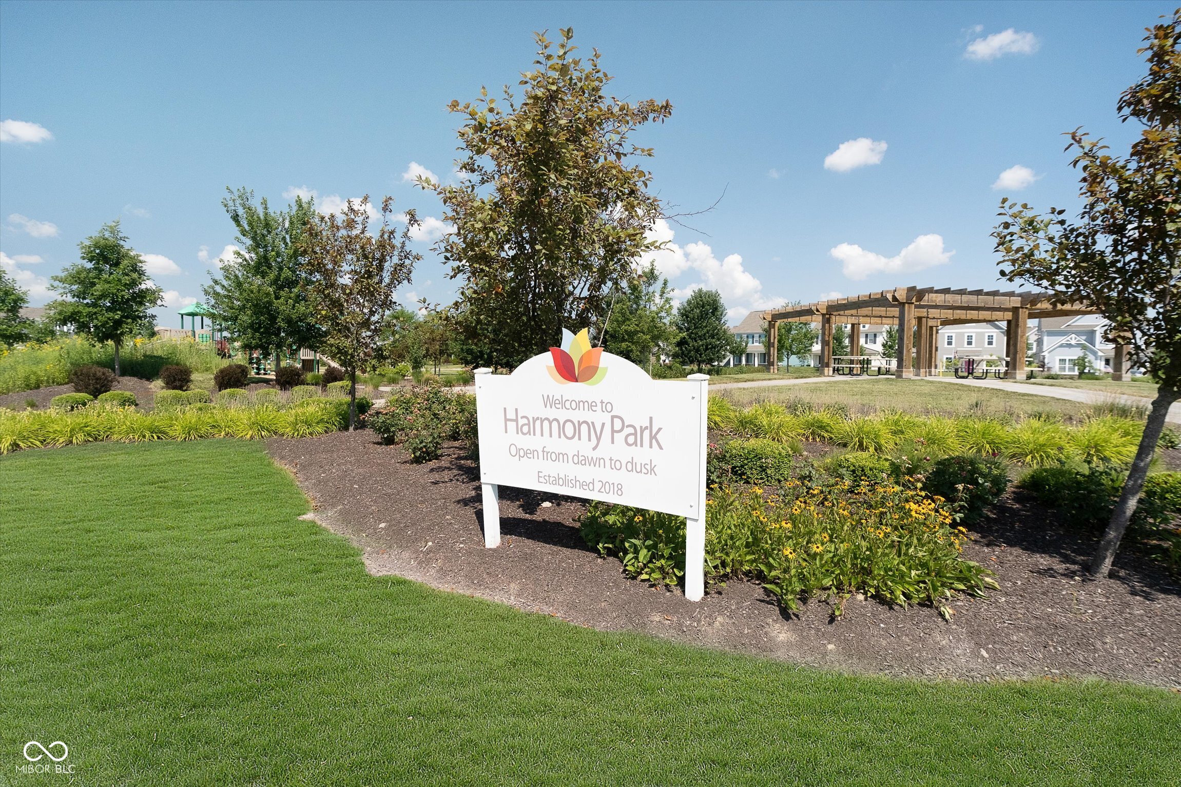 Westfield, Indiana, 46074, United States, 4 Bedrooms Bedrooms, ,4 BathroomsBathrooms,Residential,For Sale,1982855