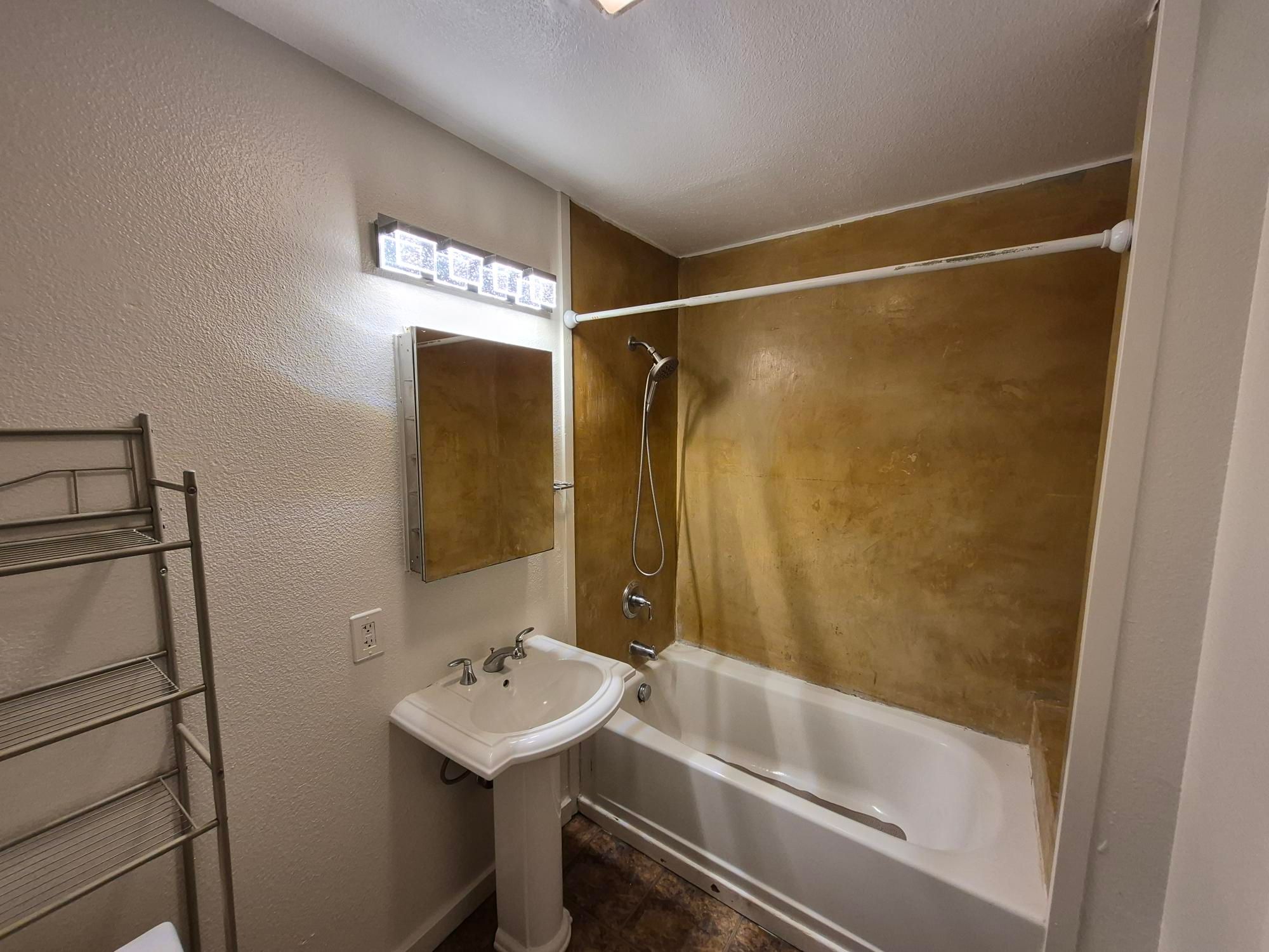  Rare Opportunity in Valley Oak Villas - 物件實景