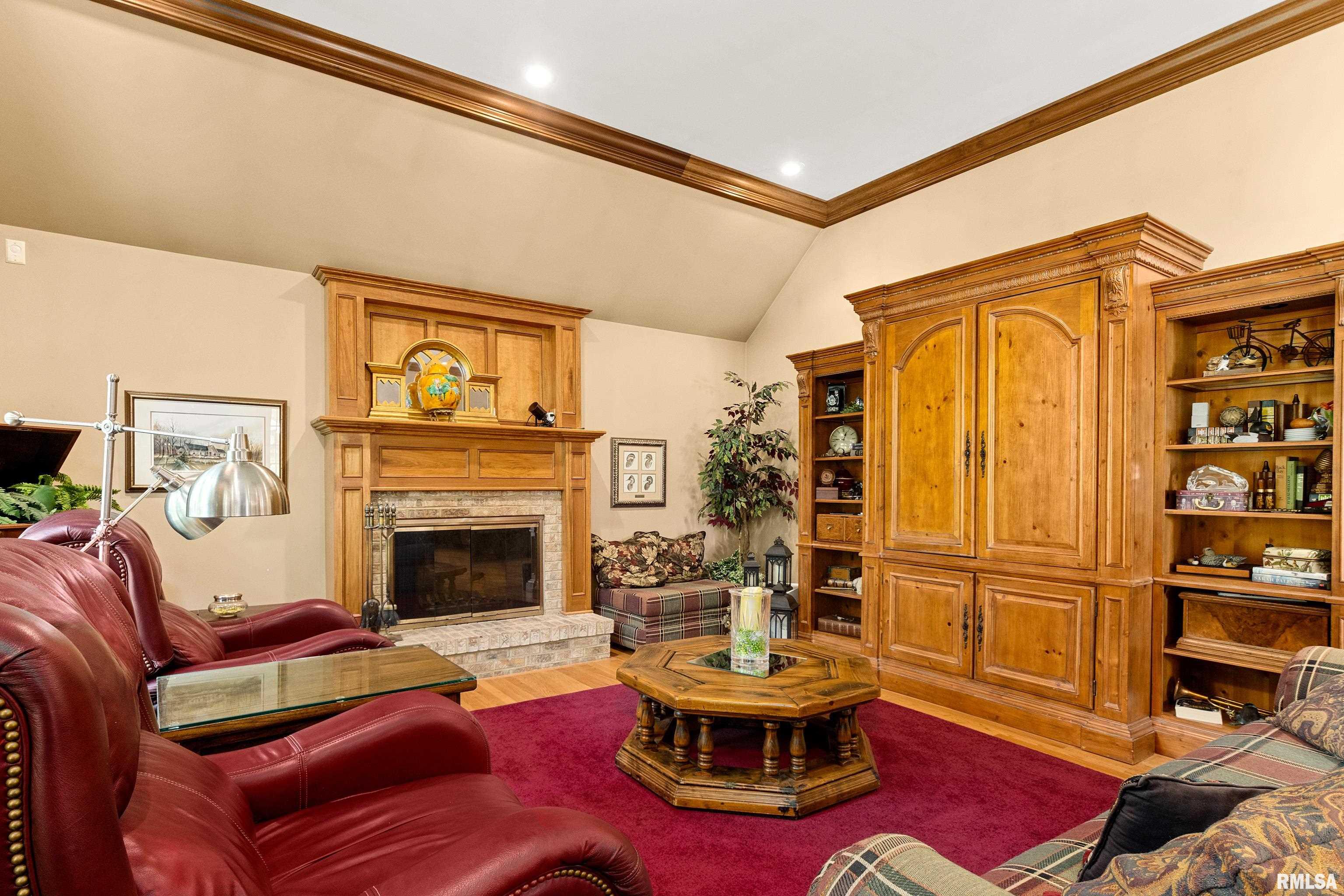 Dunlap, Illinois, 61525, United States, 5 Bedrooms Bedrooms, ,4 BathroomsBathrooms,Residential,For Sale,1942150