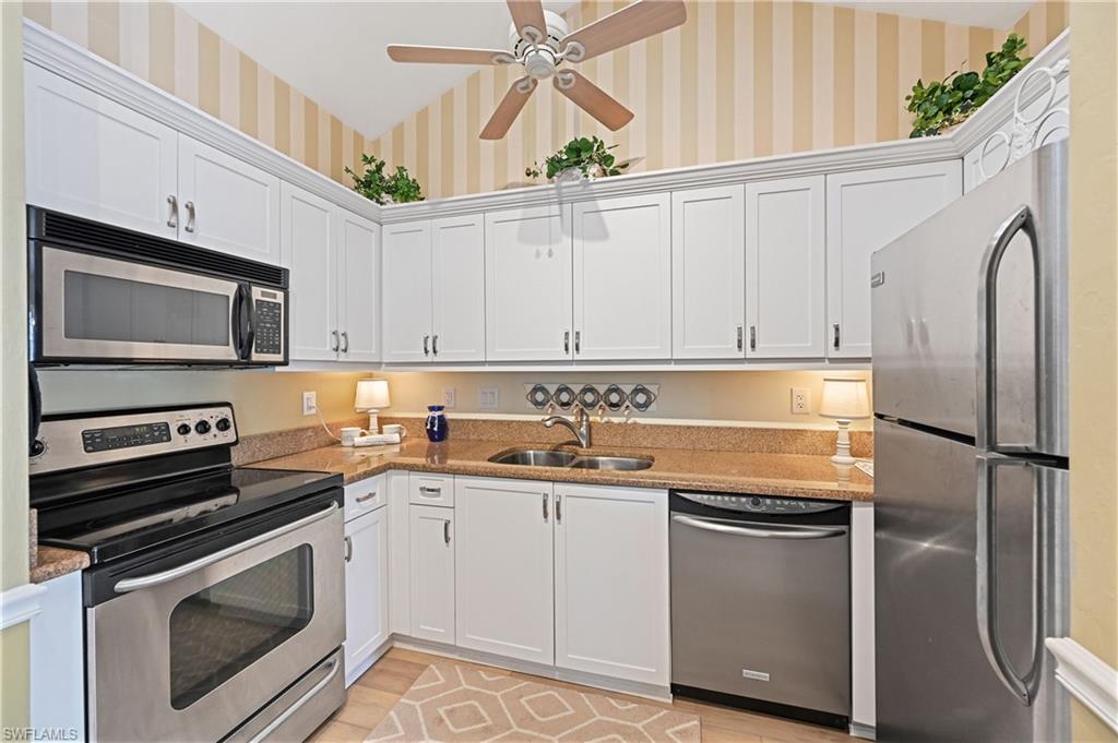 Naples, Florida, 34102, United States, 3 Bedrooms Bedrooms, ,2 BathroomsBathrooms,Residential,For Sale,1940442