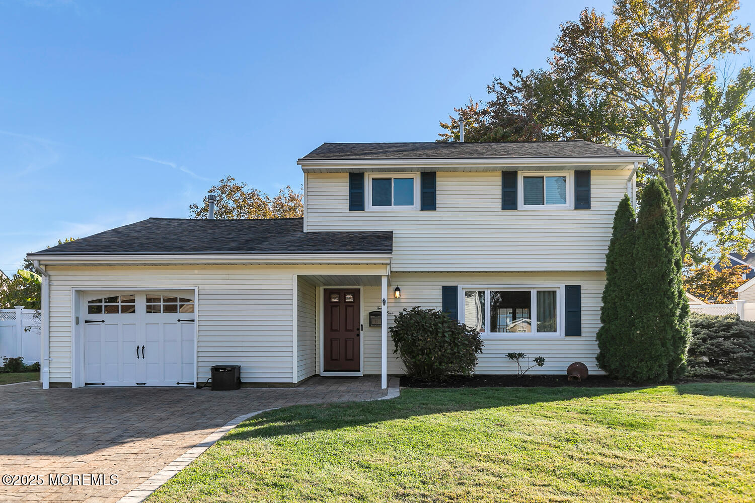 Hazlet, New Jersey, 07730, United States, 3 Bedrooms Bedrooms, ,2 BathroomsBathrooms,Residential,For Sale,1995385