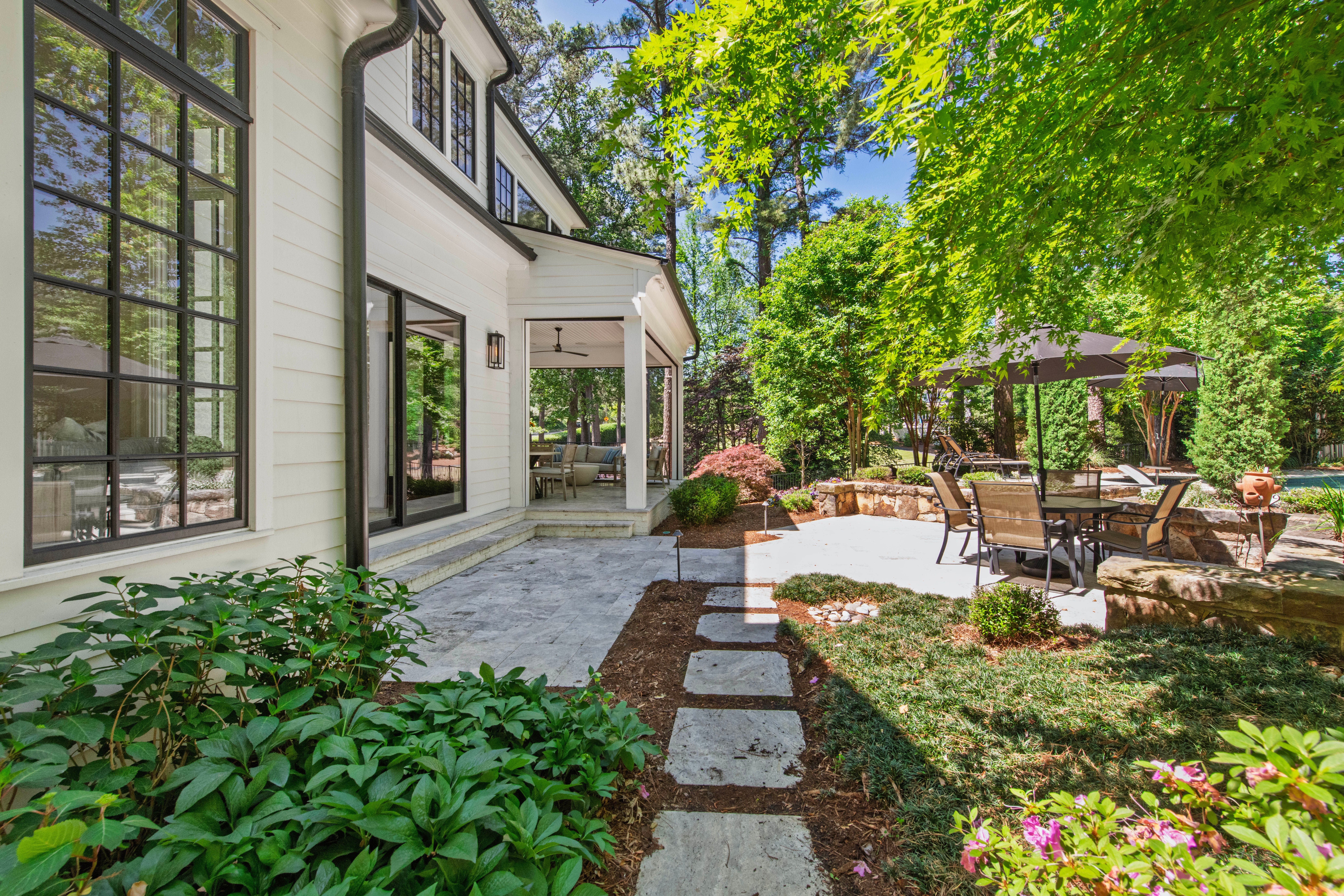  1817 Hunting Ridge Road, Raleigh, NC 27615 - 物件實景