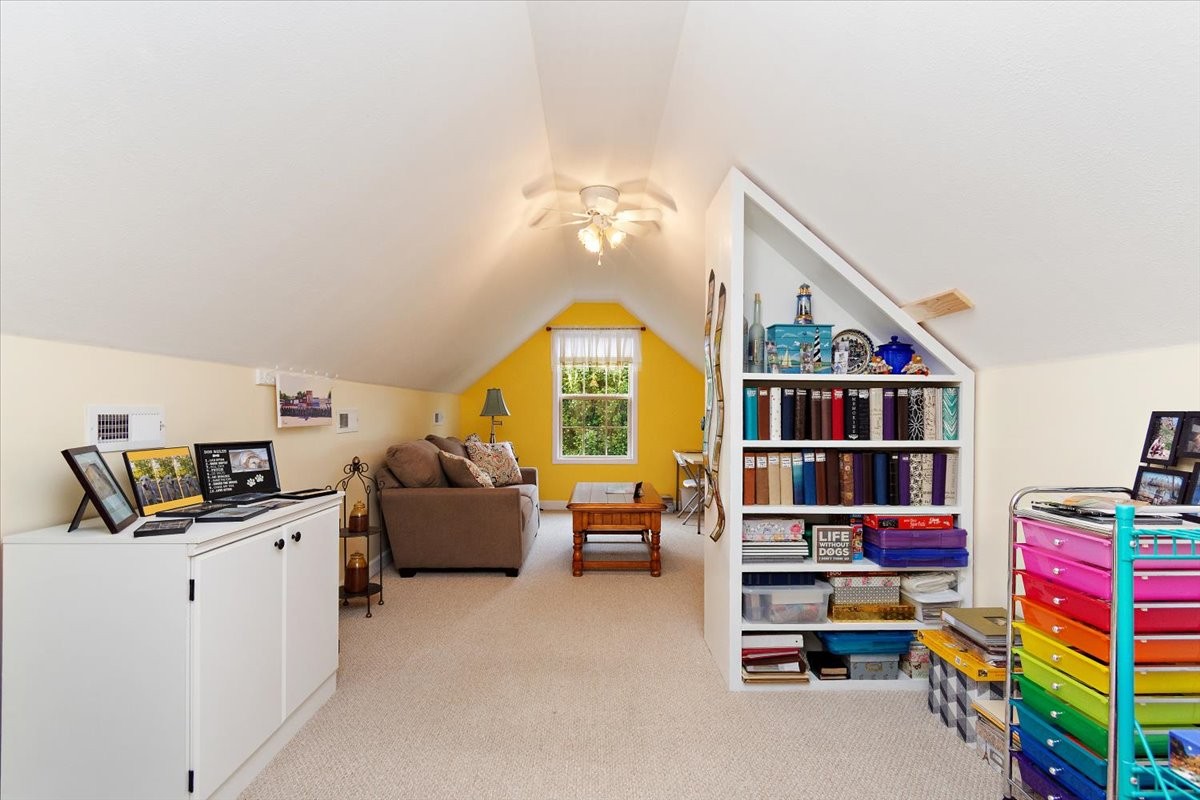 Manchester, Tennessee, 37355, United States, 3 Bedrooms Bedrooms, ,2 BathroomsBathrooms,Residential,For Sale,1907523