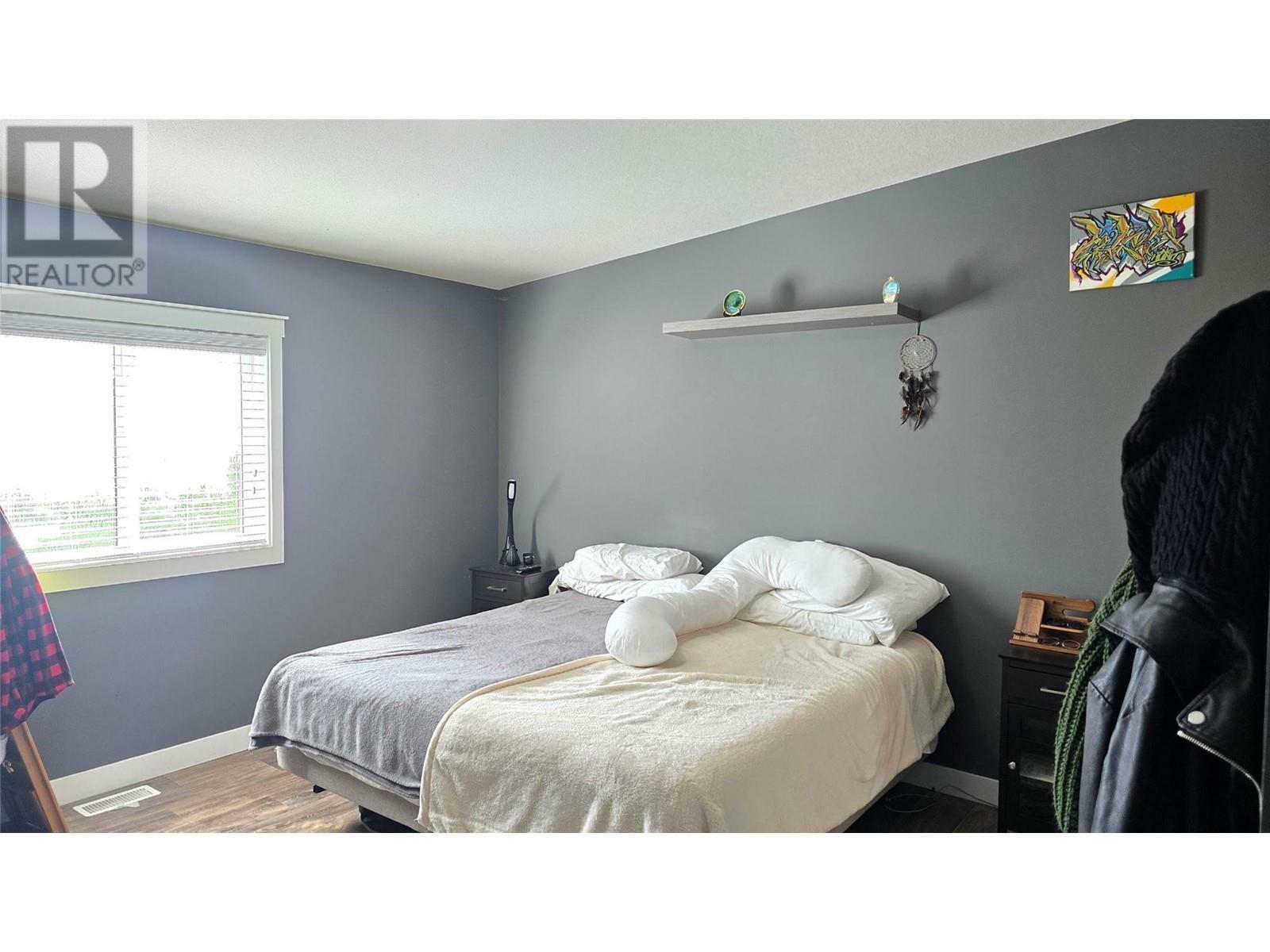 BARRIERE, British Columbia, V0E 2E0, CA, 4 Bedrooms Bedrooms, ,2 BathroomsBathrooms,Residential,For Sale,1838134