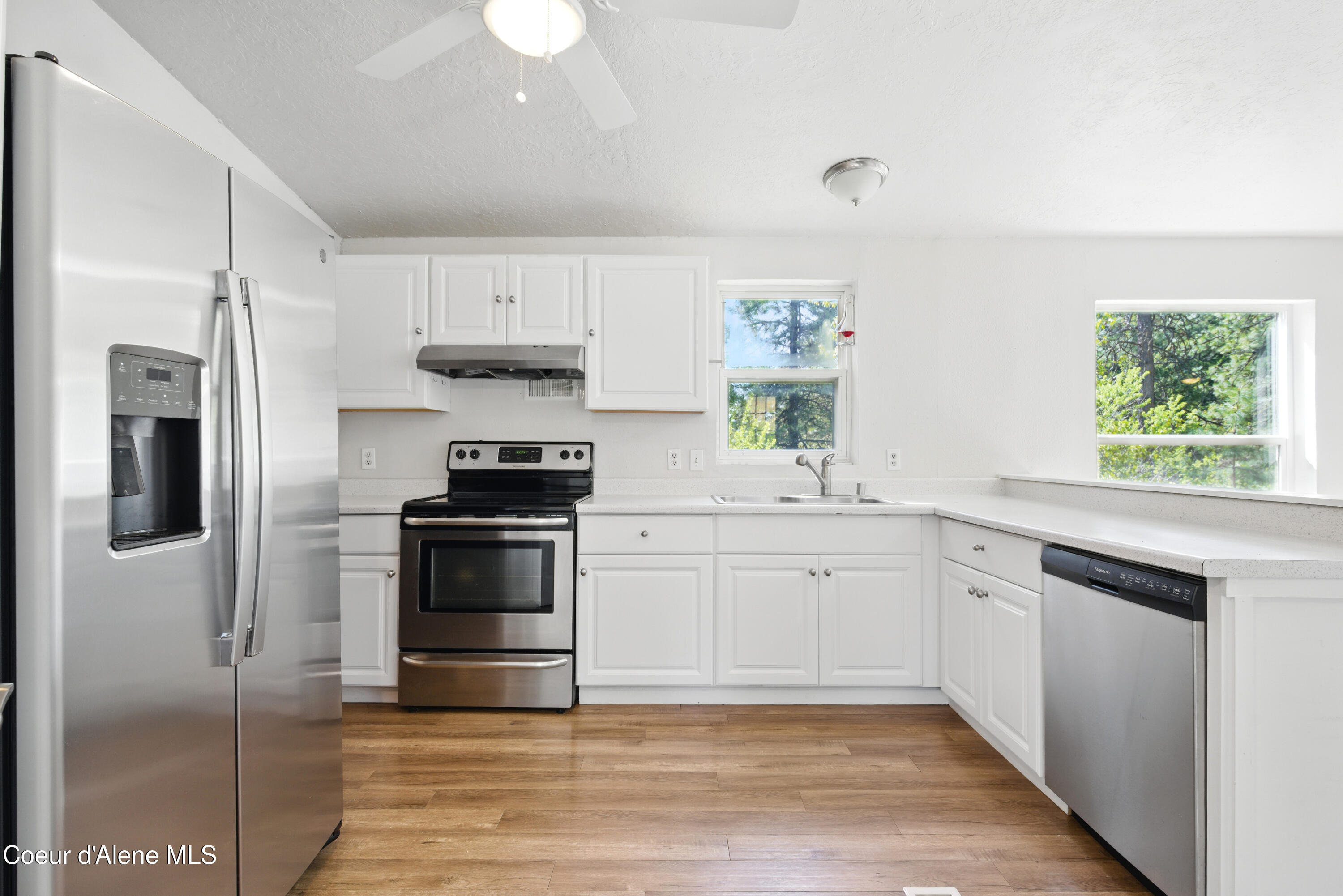 Coeur D'alene, Idaho, 83814, United States, 3 Bedrooms Bedrooms, ,Residential,For Sale,1794025
