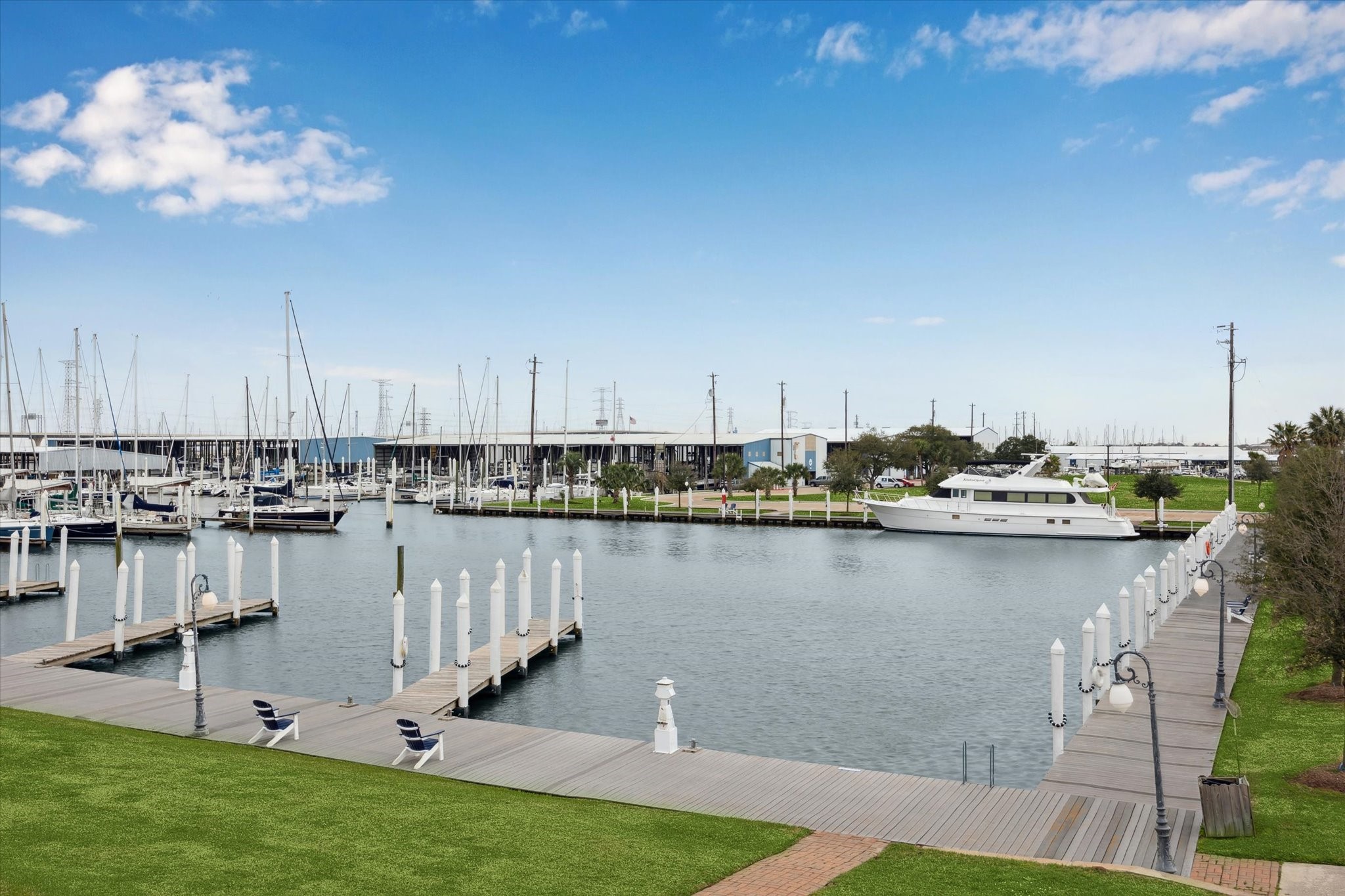  2447 Lakewood Pointe - 物件實景