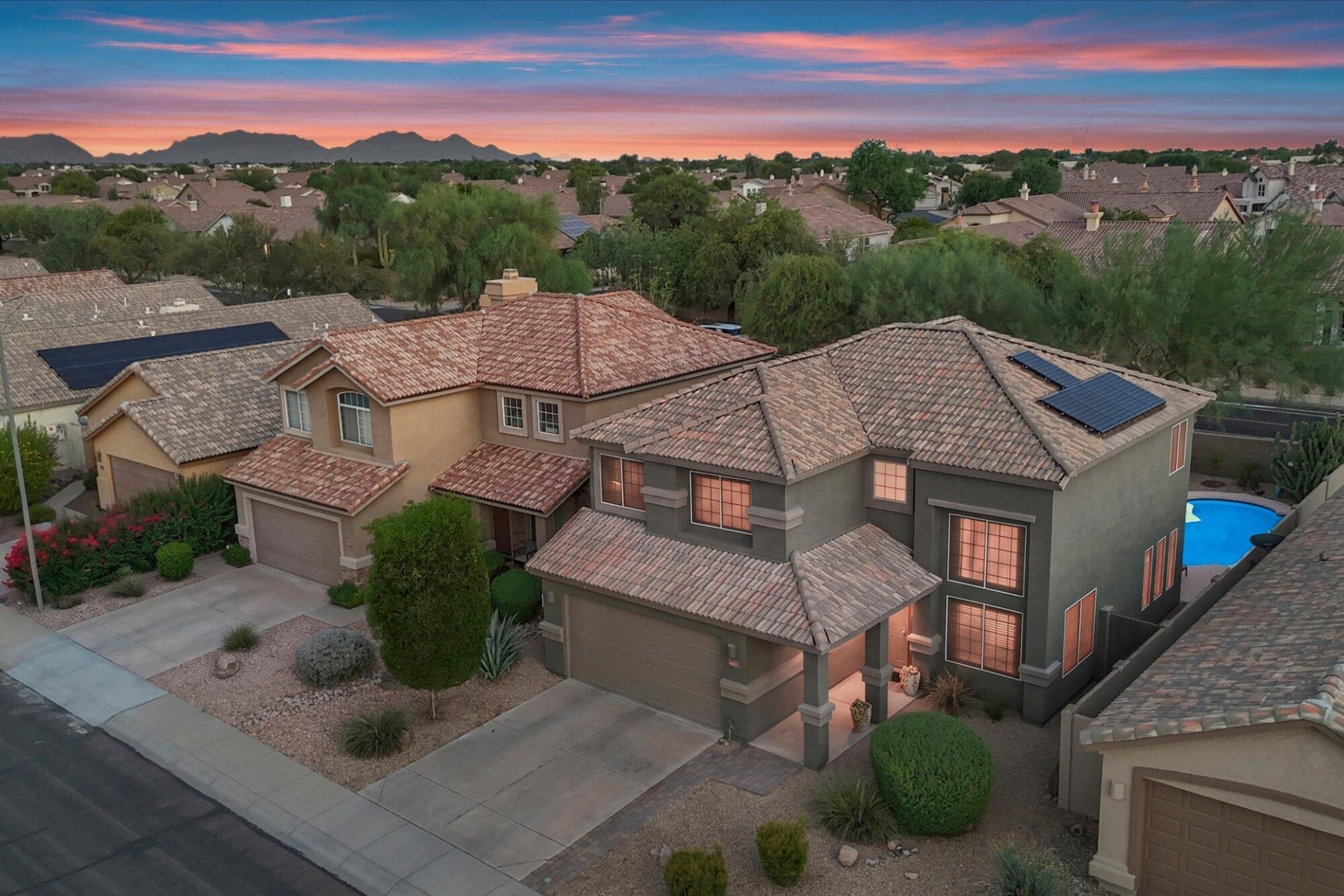  4253 E Chaparosa Way  Cave Creek, AZ - 物件實景