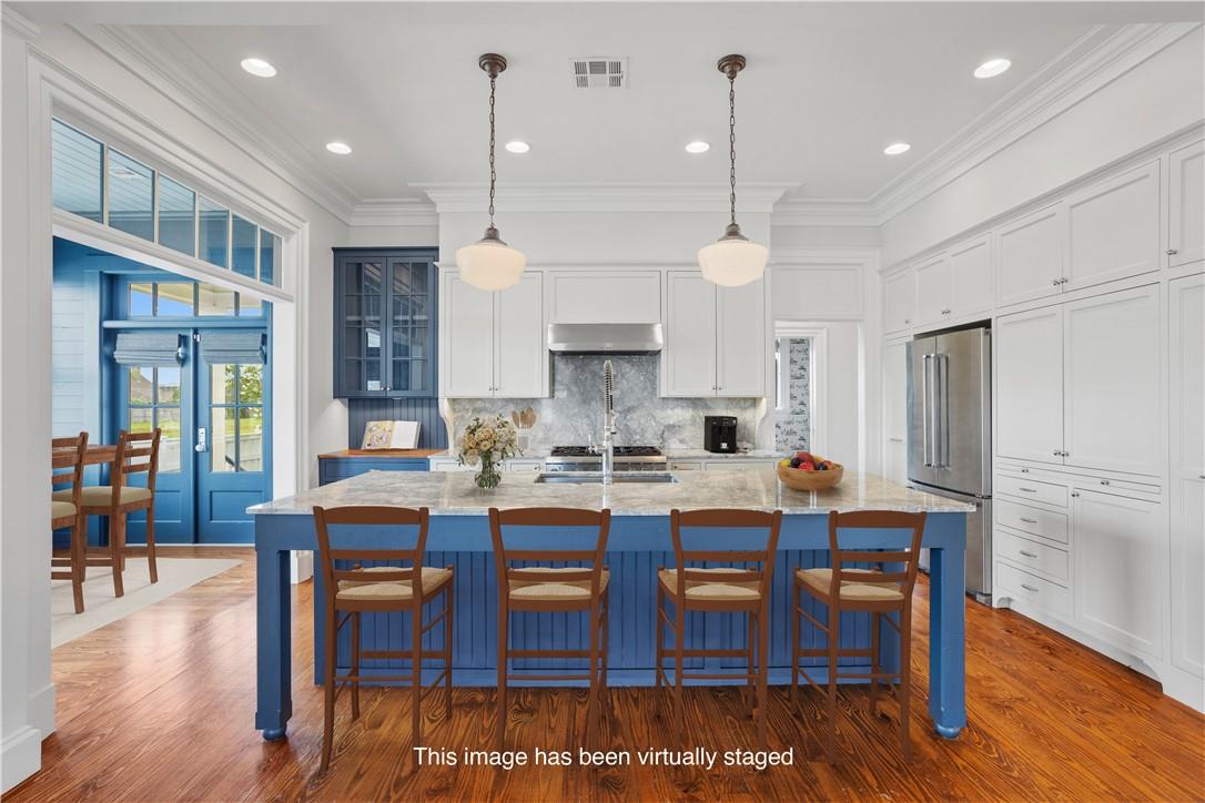 Lake Charles, Louisiana, 70601, United States, 4 Bedrooms Bedrooms, ,4 BathroomsBathrooms,Residential,For Sale,1980566