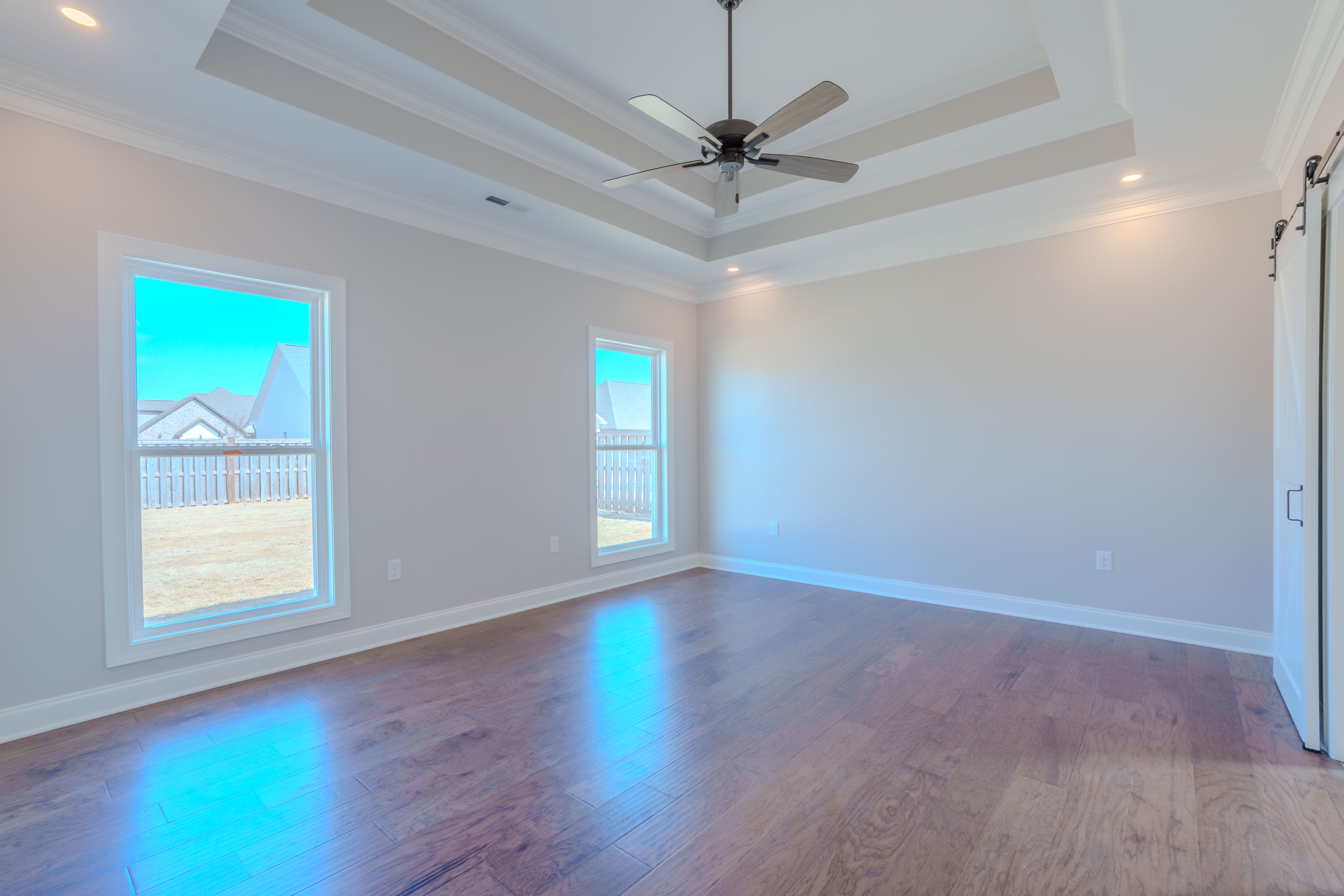 Muscle Shoals, Alabama, 35661, United States, 5 Bedrooms Bedrooms, ,3 BathroomsBathrooms,Residential,For Sale,1977314