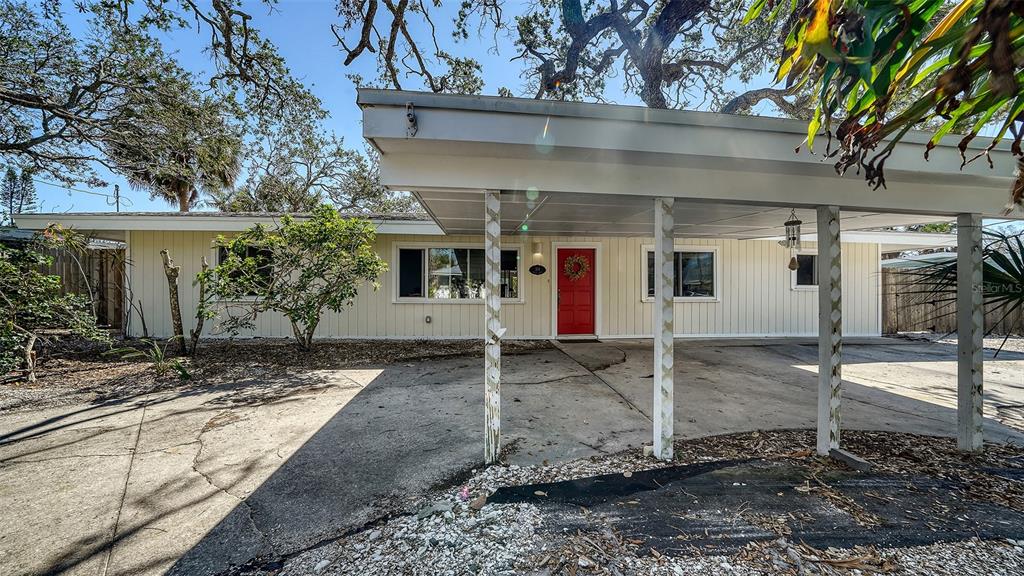Sarasota, Florida, 34242, United States, 4 Bedrooms Bedrooms, ,3 BathroomsBathrooms,Residential,For Sale,1885427