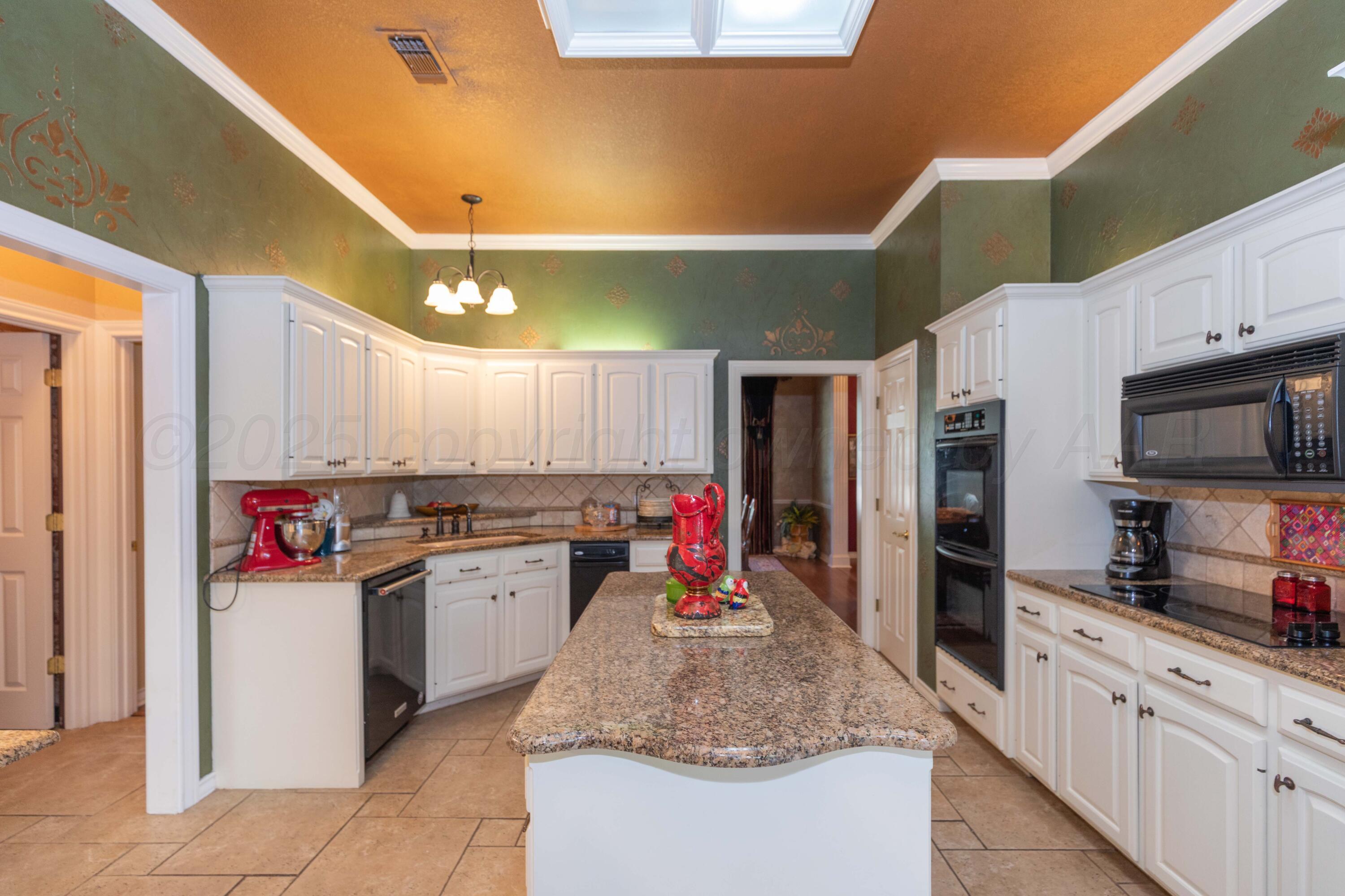 Amarillo, Texas, 79121, United States, 4 Bedrooms Bedrooms, ,3 BathroomsBathrooms,Residential,For Sale,1827163