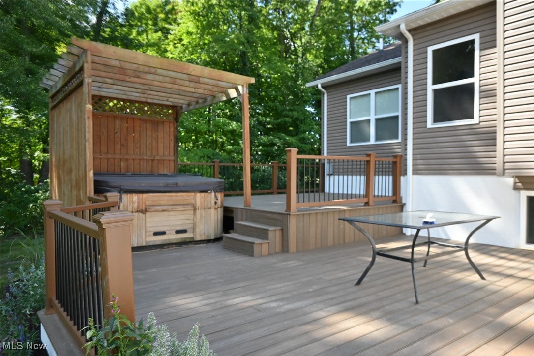 Westfield Center, Ohio, 44251, United States, 4 Bedrooms Bedrooms, ,3 BathroomsBathrooms,Residential,For Sale,1977060