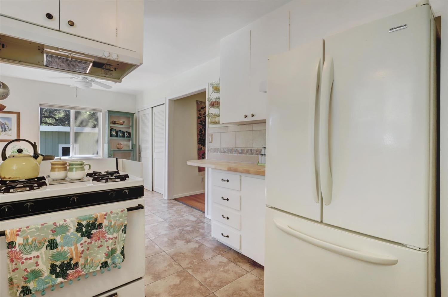 11709 Rough And Ready Road, Rough and Ready, California, 95975, United States, 2 Bedrooms Bedrooms, ,2 BathroomsBathrooms,Residential,For Sale,11709 Rough And Ready Road,1622564