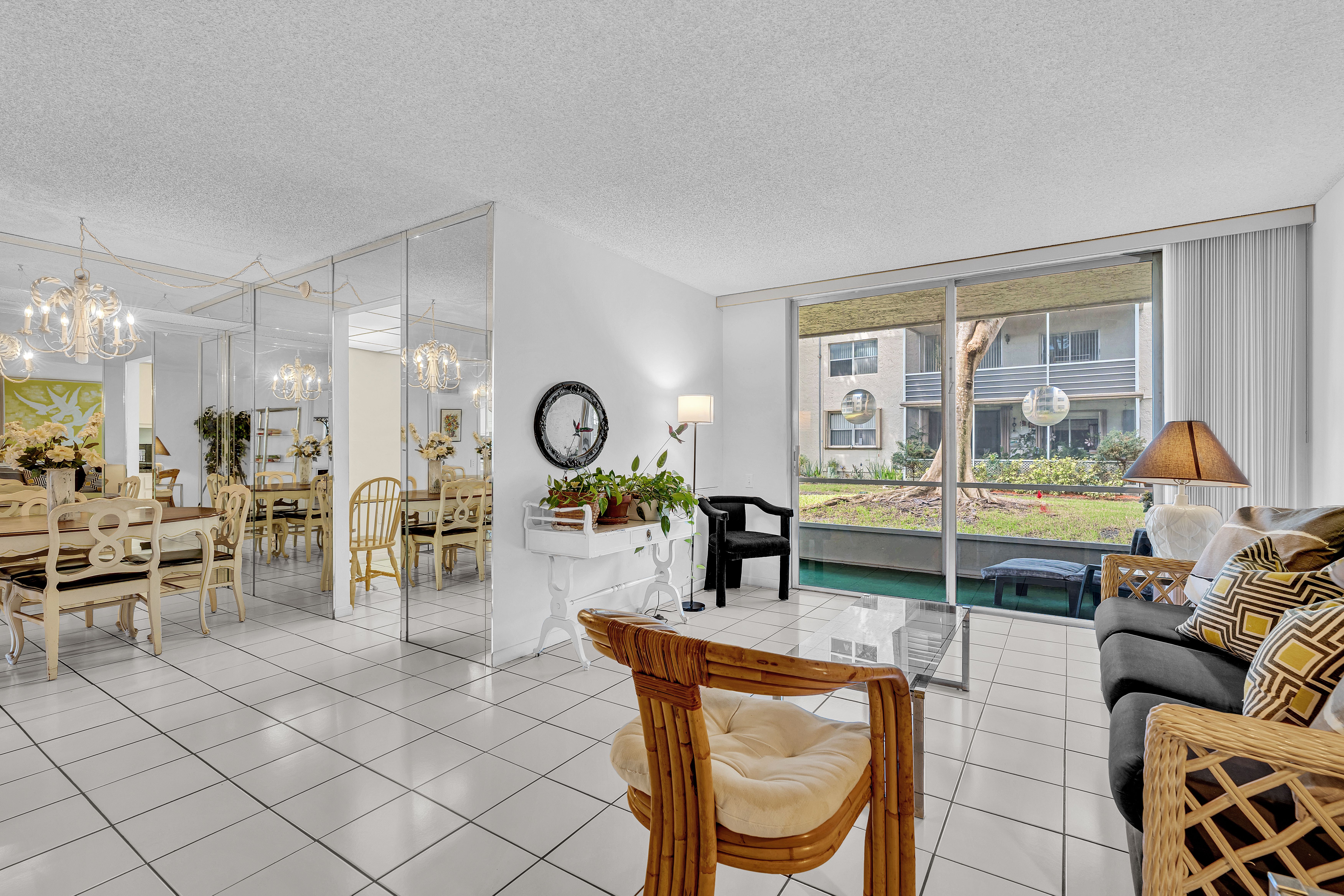  9360 Lime Bay Blvd, Tamarac, FL, 33321 - 物件實景