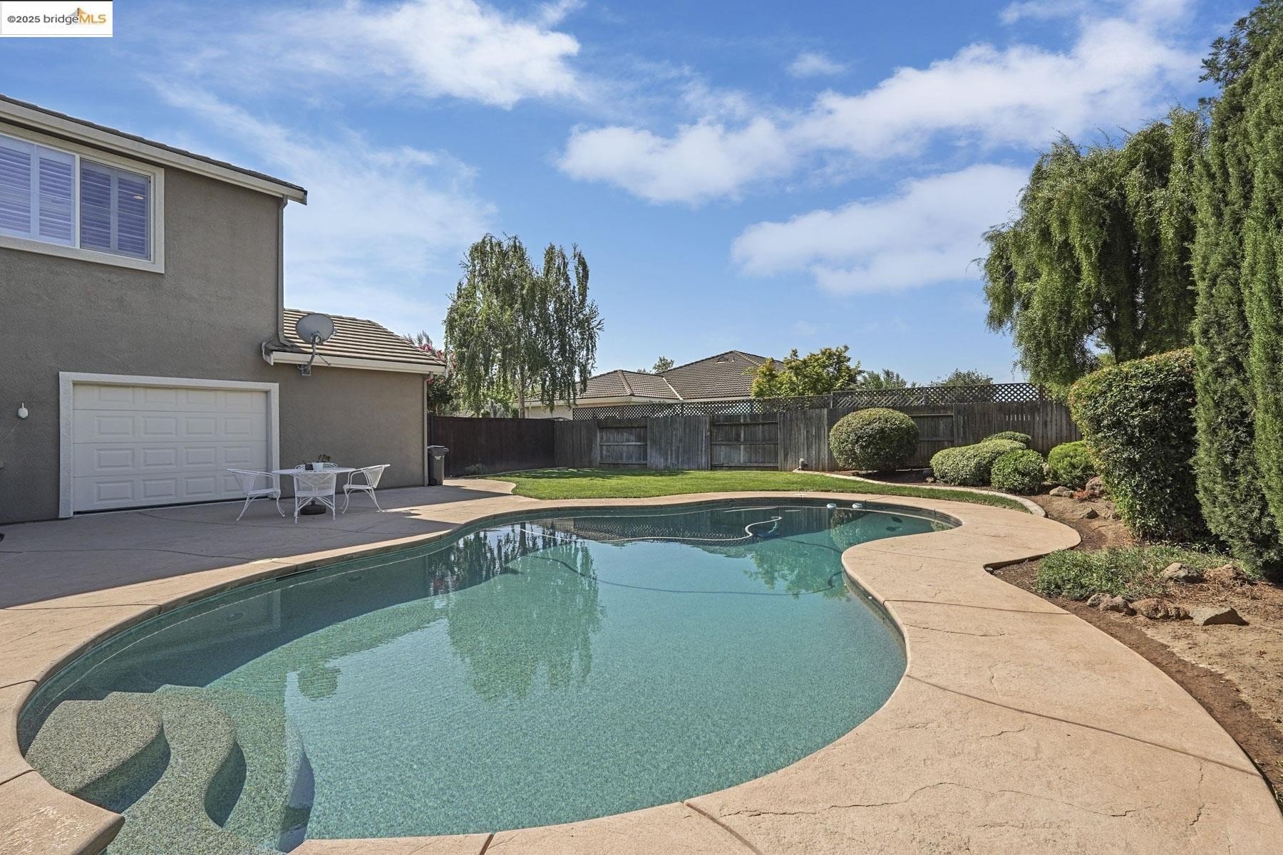 Galt, California, 95632, United States, 5 Bedrooms Bedrooms, ,3 BathroomsBathrooms,Residential,For Sale,1895195