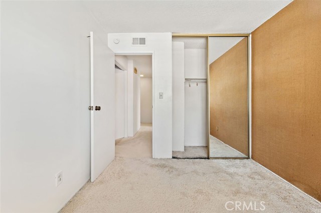 South Gate, California, 90280, United States, 4 Bedrooms Bedrooms, ,3 BathroomsBathrooms,Residential,For Sale,1937143