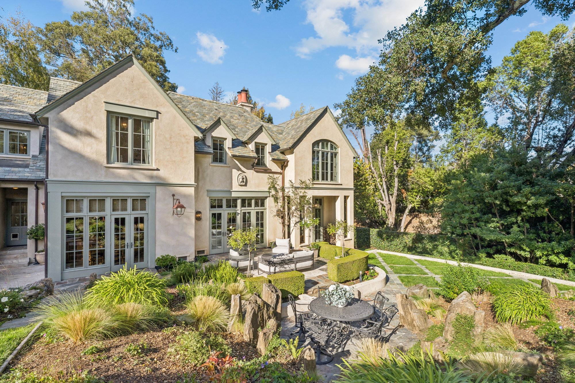 Timeless Elegance in Lower Hillsborough - 物件實景
