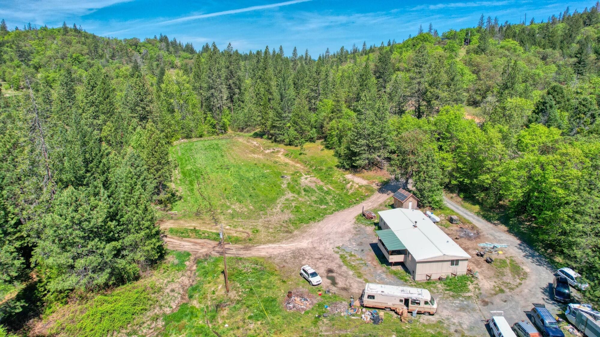 Grants Pass, Oregon, 97526, United States, 3 Bedrooms Bedrooms, ,2 BathroomsBathrooms,Residential,For Sale,1982829