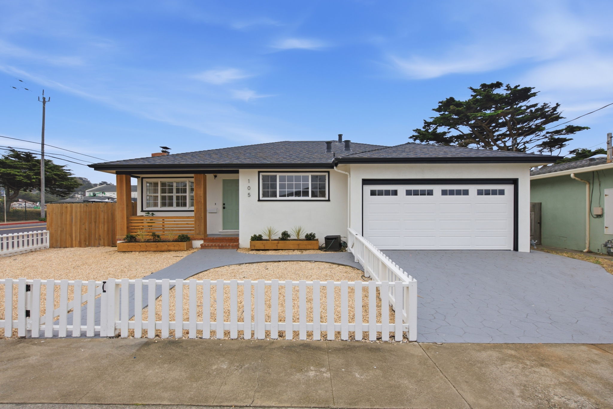  Light-Filled Single Level Home Close to Beach - 物件實景