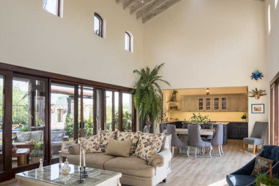 San Miguel de Allende, Guanajuato, 37893, Mexico, 3 Bedrooms Bedrooms, ,3 BathroomsBathrooms,Residential,For Sale,1762395