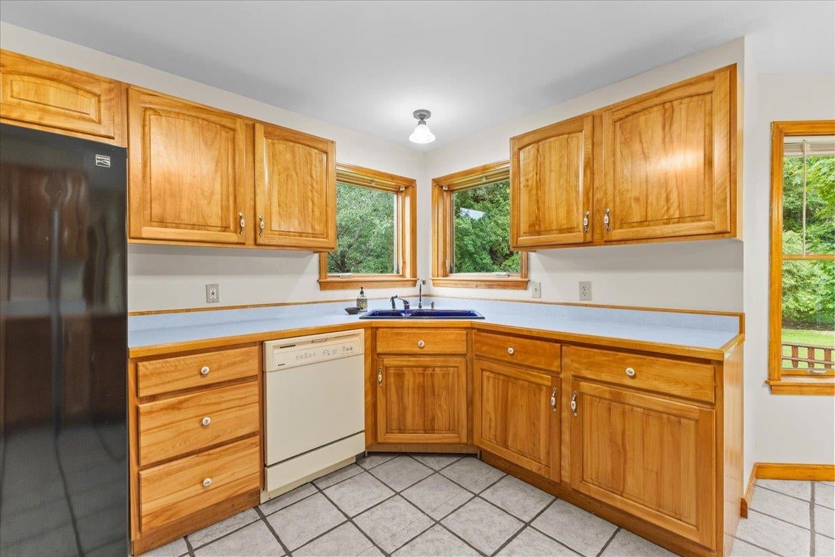 Belvidere, Vermont, 05442, United States, 3 Bedrooms Bedrooms, ,2 BathroomsBathrooms,Residential,For Sale,1883322