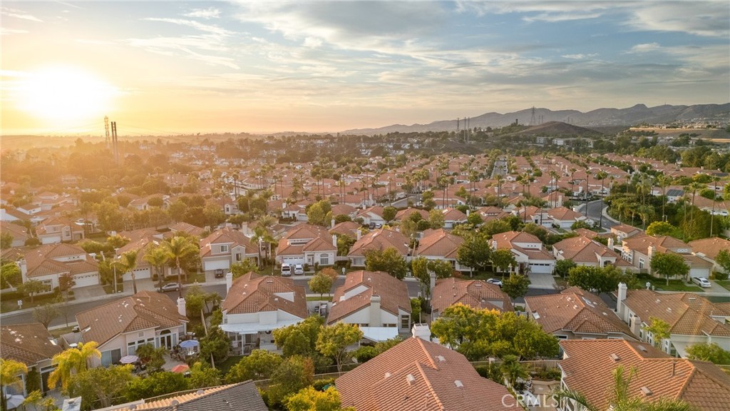 Mission Viejo, California, 92692, United States, 3 Bedrooms Bedrooms, ,3 BathroomsBathrooms,Residential,For Sale,1963093