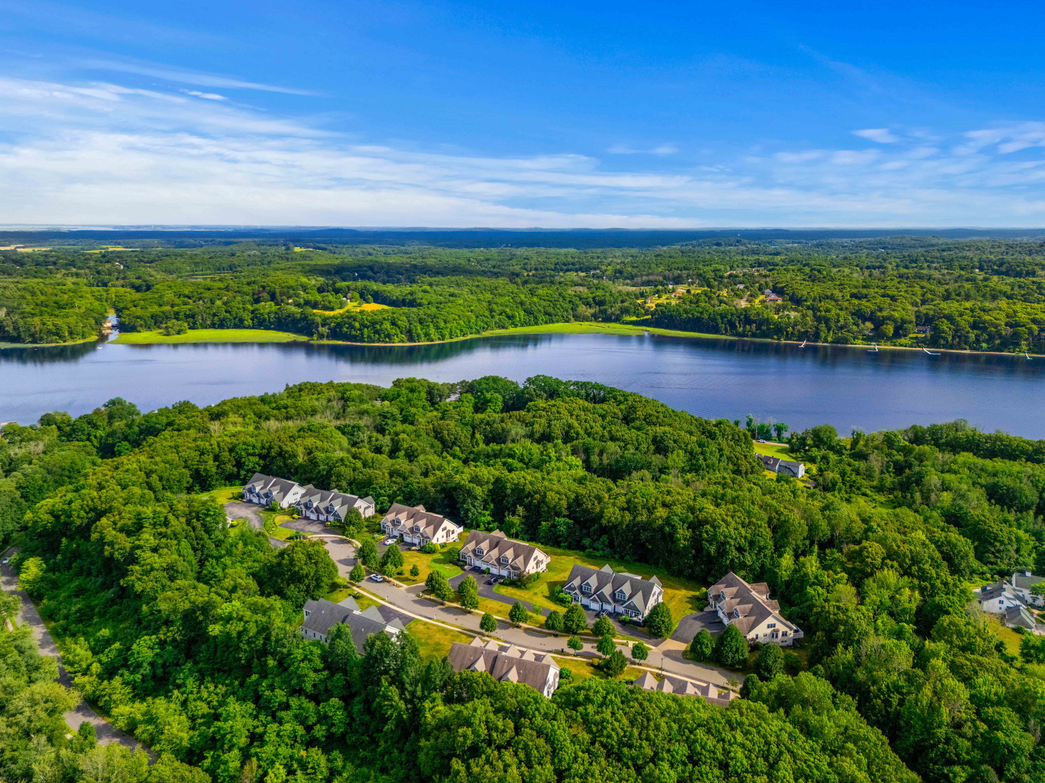  11 Riverview Hts, Amesbury, MA, 01913 - 物件實景