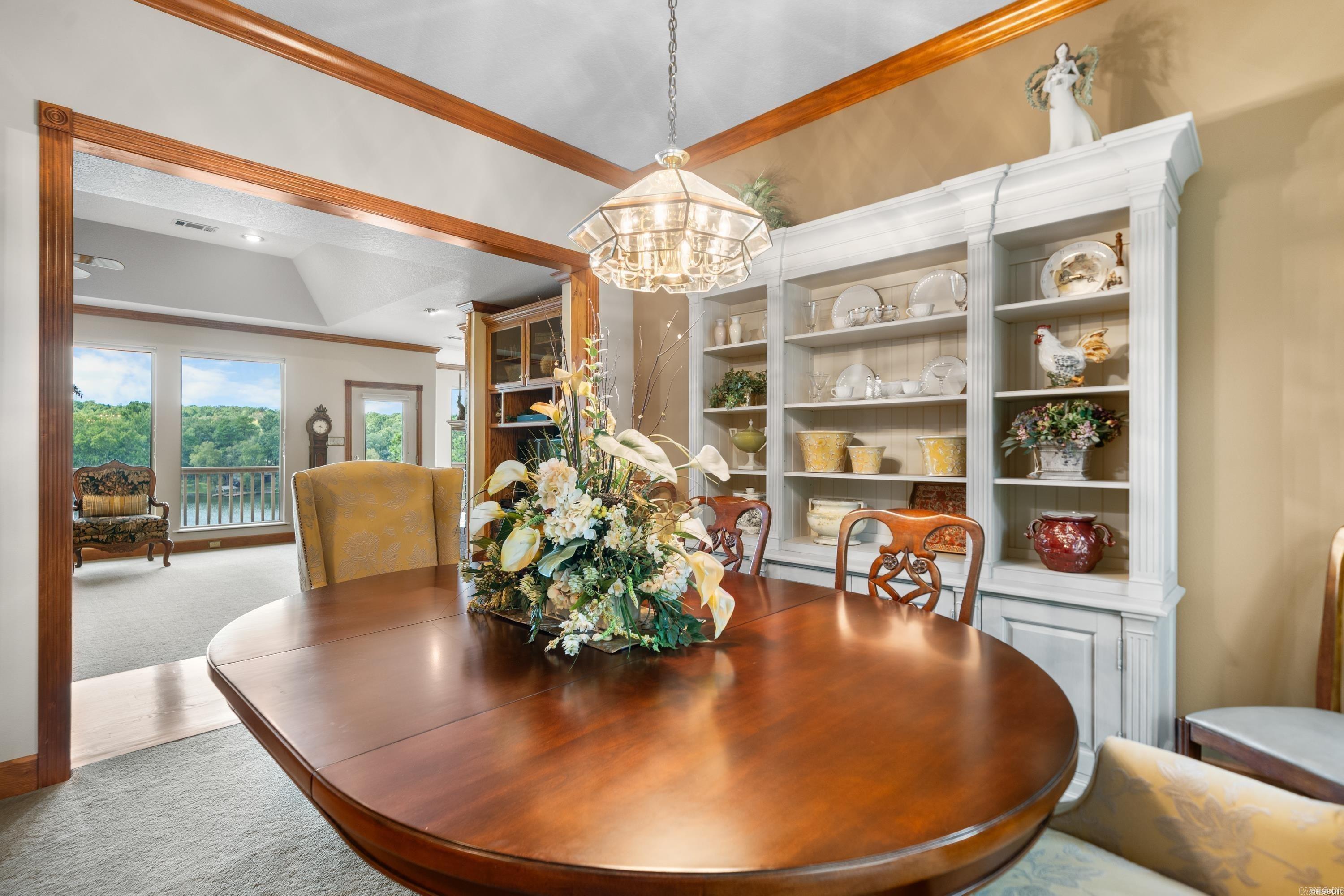 Hot Springs, Arkansas, 71913, United States, 4 Bedrooms Bedrooms, ,3 BathroomsBathrooms,Residential,For Sale,1983883