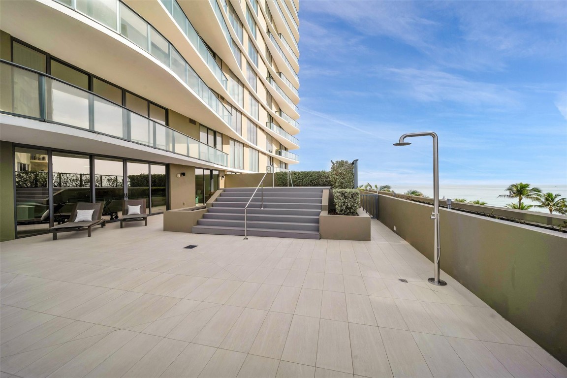 Pompano Beach, Florida, 33062, United States, 3 Bedrooms Bedrooms, ,3 BathroomsBathrooms,Residential,For Sale,1810568