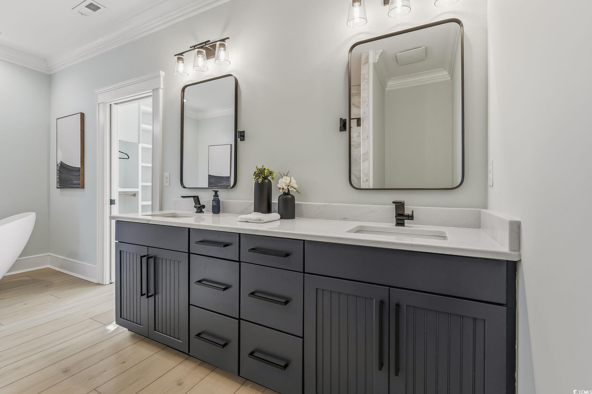 Little River, South Carolina, 29566, United States, 6 Bedrooms Bedrooms, ,6 BathroomsBathrooms,Residential,For Sale,1988946