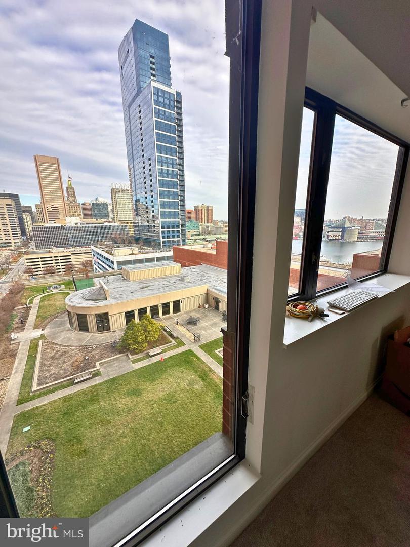 Baltimore, Maryland, 21202, United States, 3 Bedrooms Bedrooms, ,6 BathroomsBathrooms,Residential,For Sale,2002254