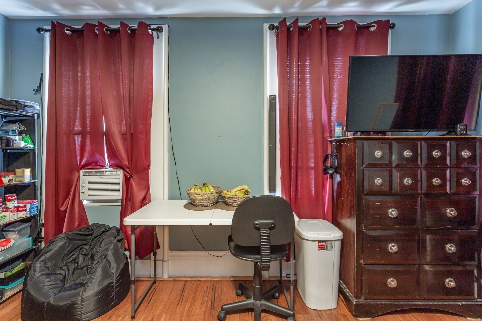New Bedford, Massachusetts, 02740, United States, 7 Bedrooms Bedrooms, ,2 BathroomsBathrooms,Residential,For Sale,1943461