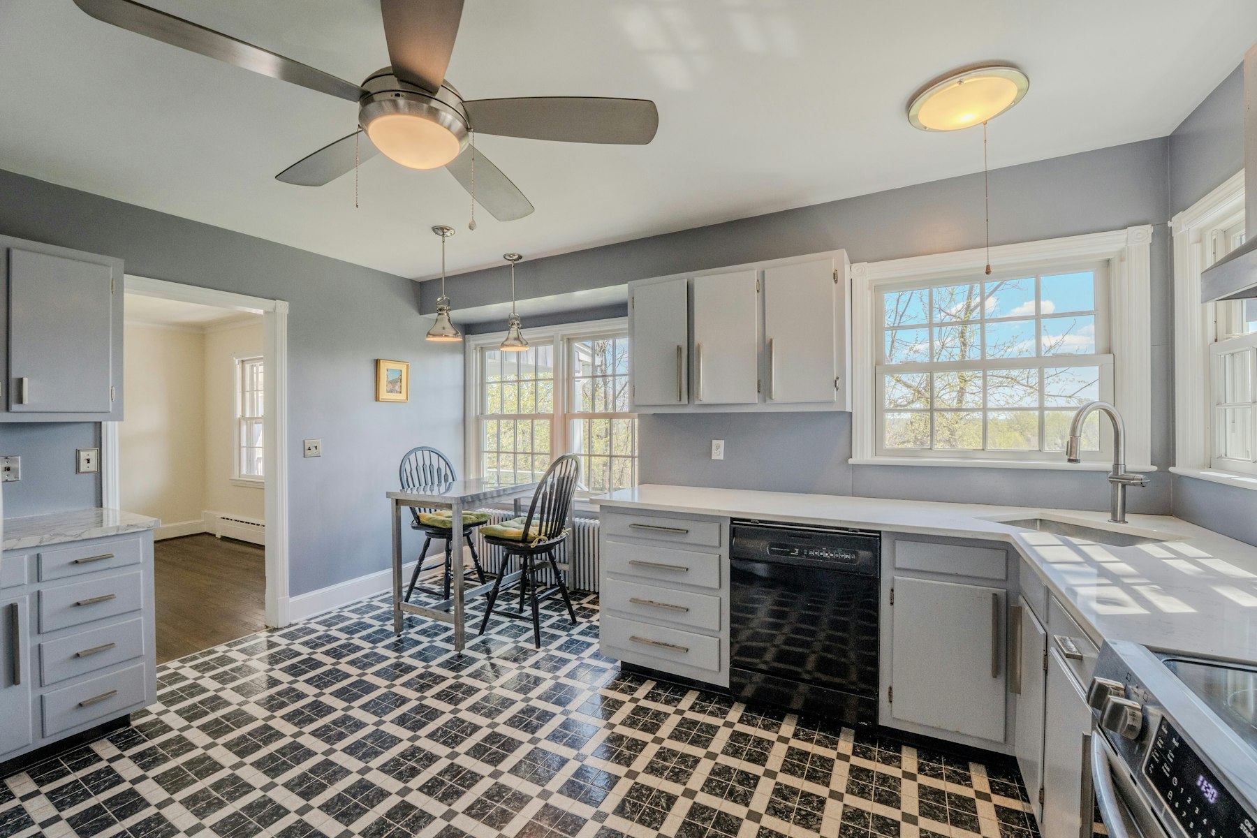  221 Mockingbird Lane, Warrenton, VA 20186 - 物件實景