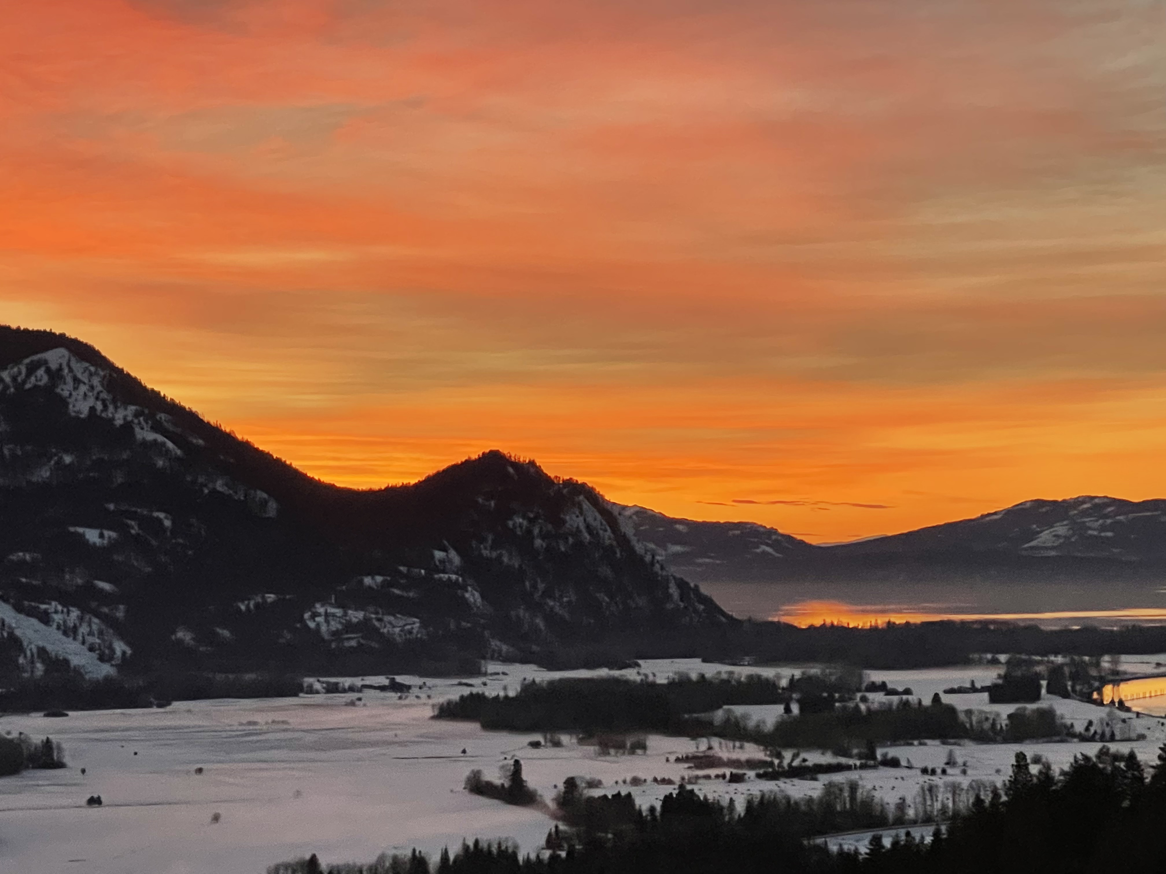 Clark Fork, Idaho, 83811, United States, 3 Bedrooms Bedrooms, ,2 BathroomsBathrooms,Residential,For Sale,1975167