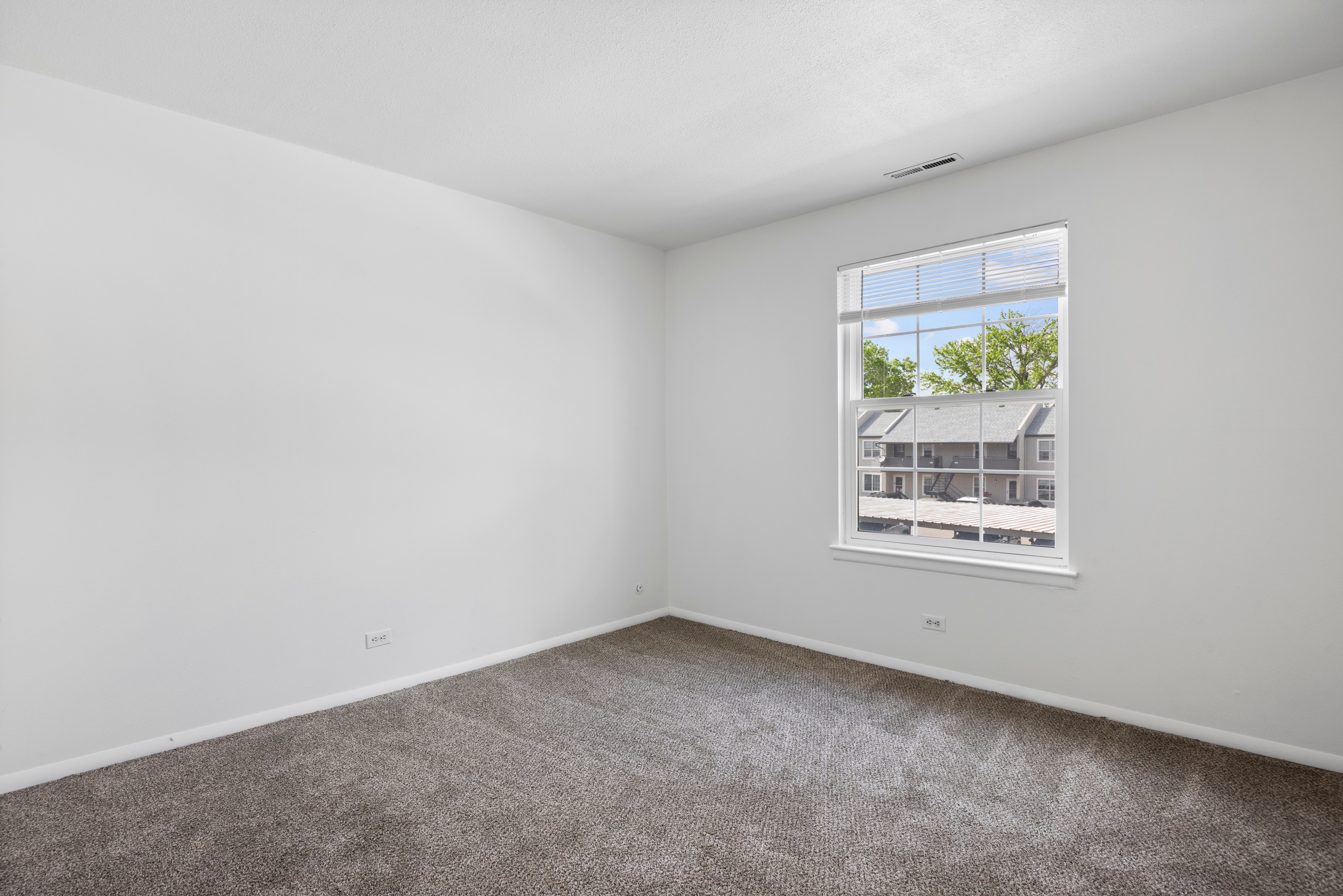  Bright, Open, Beautiful Condo - 物件實景