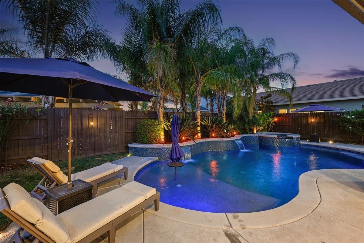 Roseville, California, 95747, United States, 5 Bedrooms Bedrooms, ,5 BathroomsBathrooms,Residential,For Sale,1943893