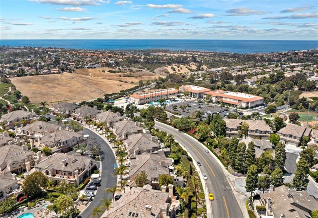 Laguna Niguel, California, 92677, United States, 3 Bedrooms Bedrooms, ,2 BathroomsBathrooms,Residential,For Sale,1988021