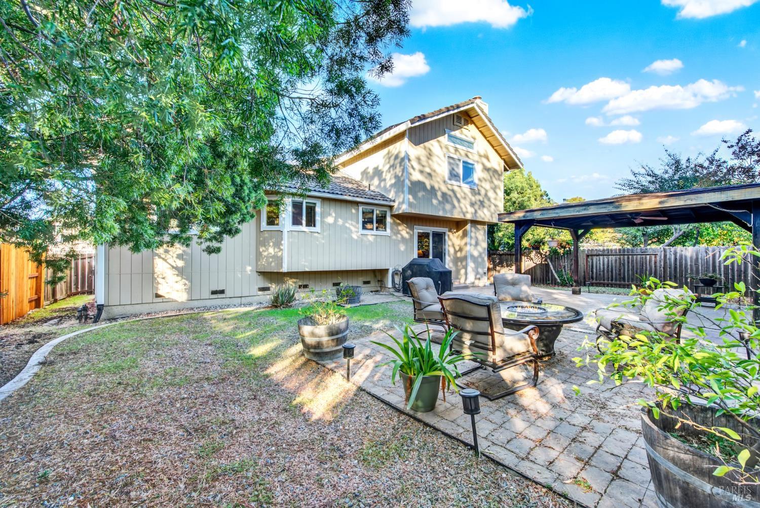 Fairfield, California, 94533, United States, 4 Bedrooms Bedrooms, ,3 BathroomsBathrooms,Residential,For Sale,1988376