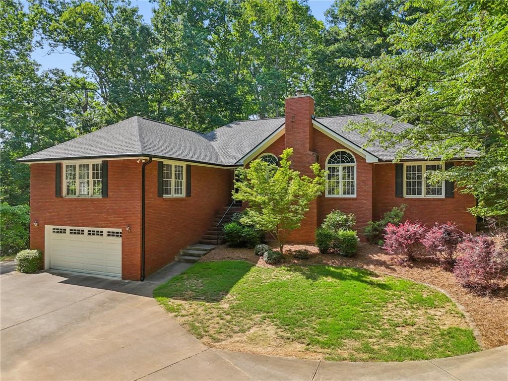 Flowery Branch, Georgia, 30542, United States, 4 Bedrooms Bedrooms, ,3 BathroomsBathrooms,Residential,For Sale,1923417