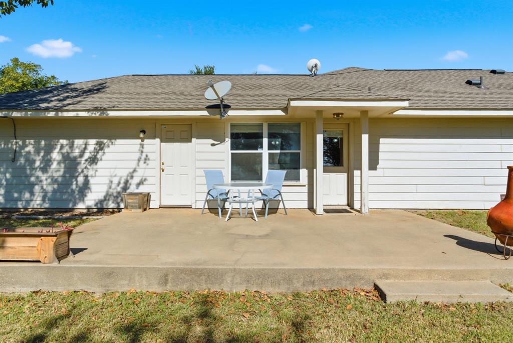 Millsap, Texas, 76066, United States, 3 Bedrooms Bedrooms, ,2 BathroomsBathrooms,Residential,For Sale,1987035