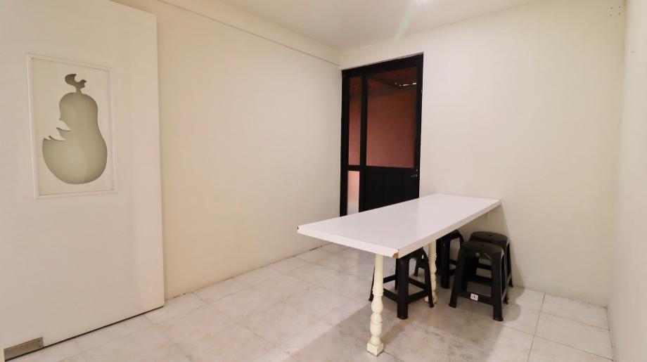 Morelia, Michoacán de Ocampo, 58090, Mexico, 6 Bedrooms Bedrooms, ,5 BathroomsBathrooms,Residential,For Sale,1917745