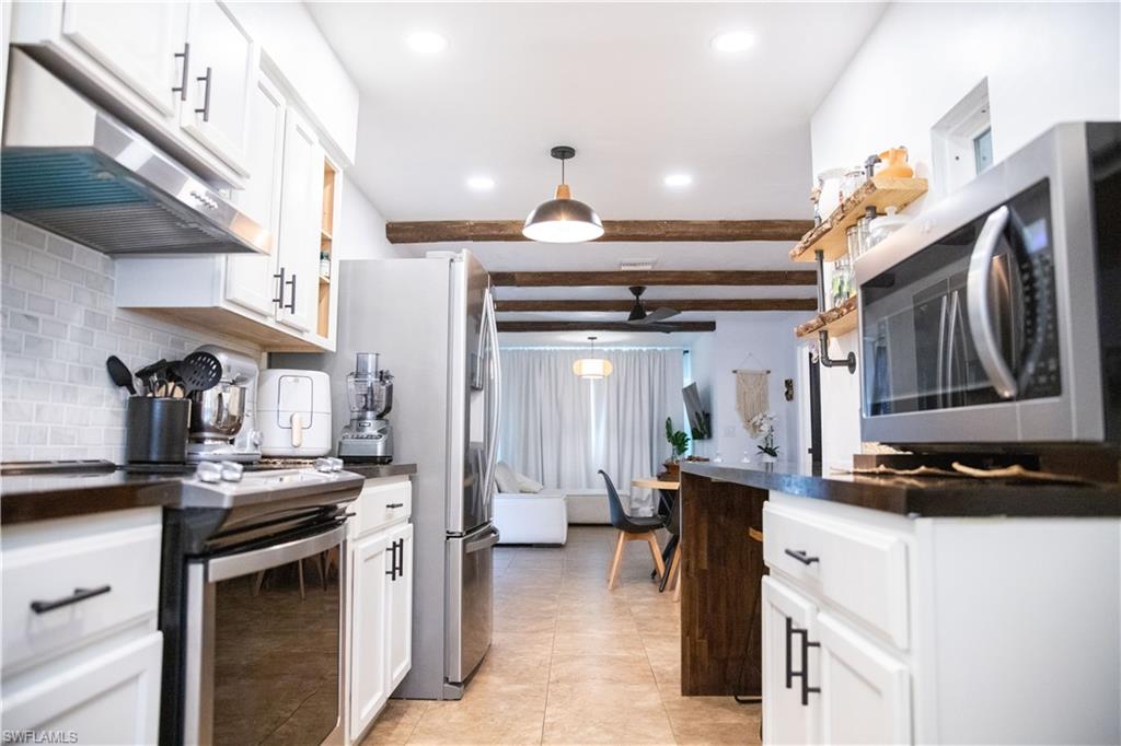 Cape Coral, Florida, 33914, United States, 2 Bedrooms Bedrooms, ,4 BathroomsBathrooms,Residential,For Sale,1994774