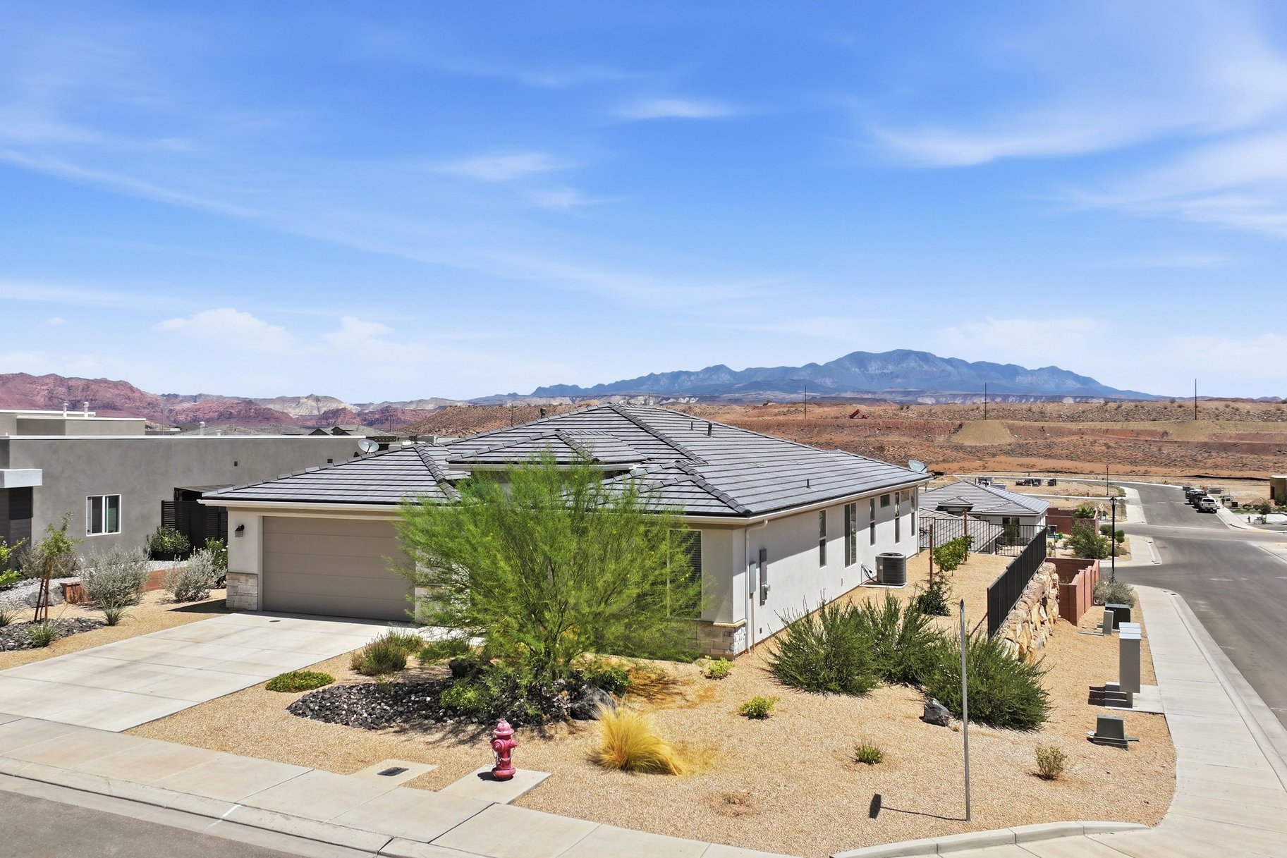  Resort Style Home with Designer Upgrades & Breathtaking St. George Views - 物件實景