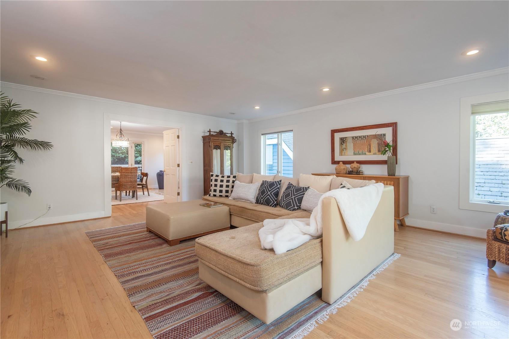 2601 3RD AVENUE N, SEATTLE, Washington, 98109, United States, 4 Bedrooms Bedrooms, ,4 BathroomsBathrooms,Residential,For Sale,2601 3RD AVENUE N,1616914