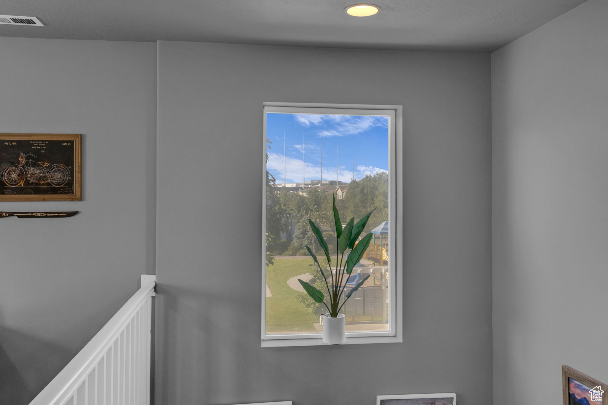 Midvale, Utah, 84047, United States, 4 Bedrooms Bedrooms, ,2 BathroomsBathrooms,Residential,For Sale,1903800